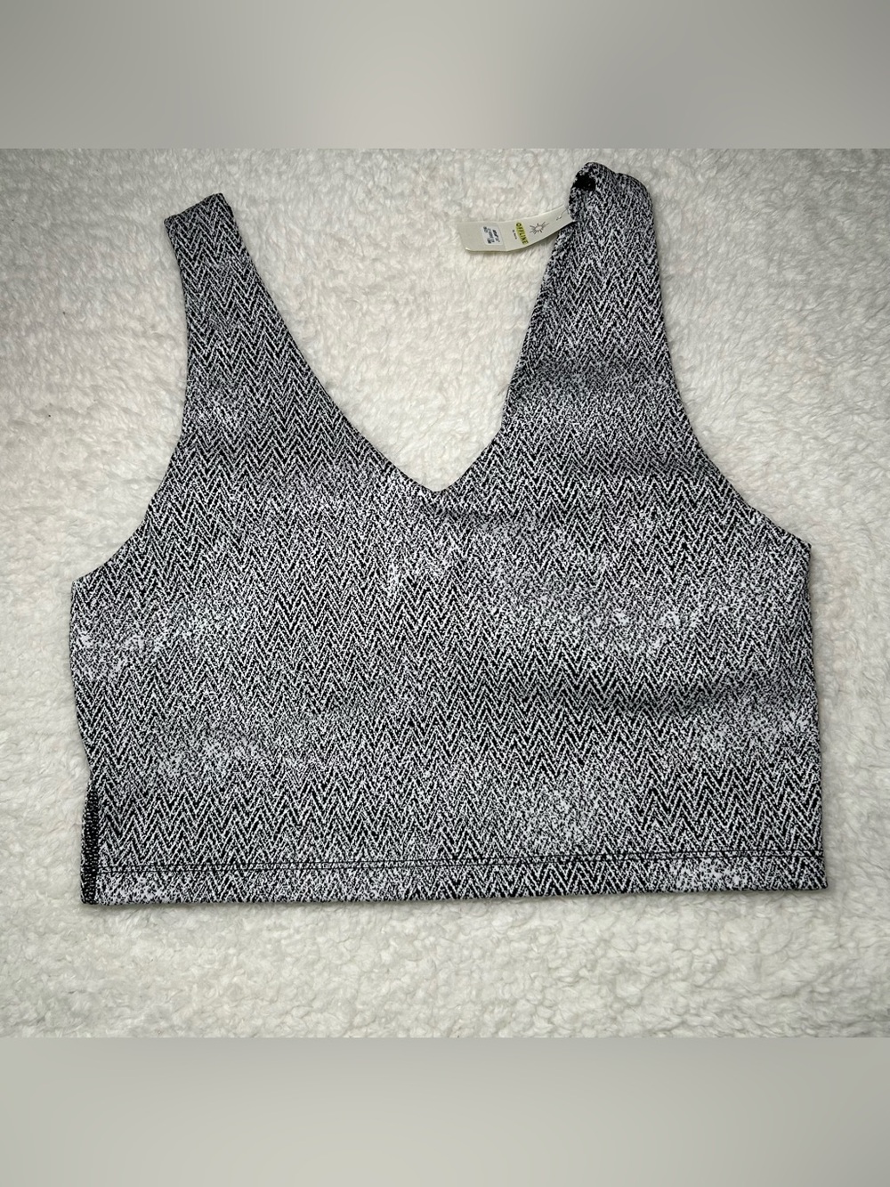 Aerie Offline Recharge Least Support Sports Bra V Neck Small New